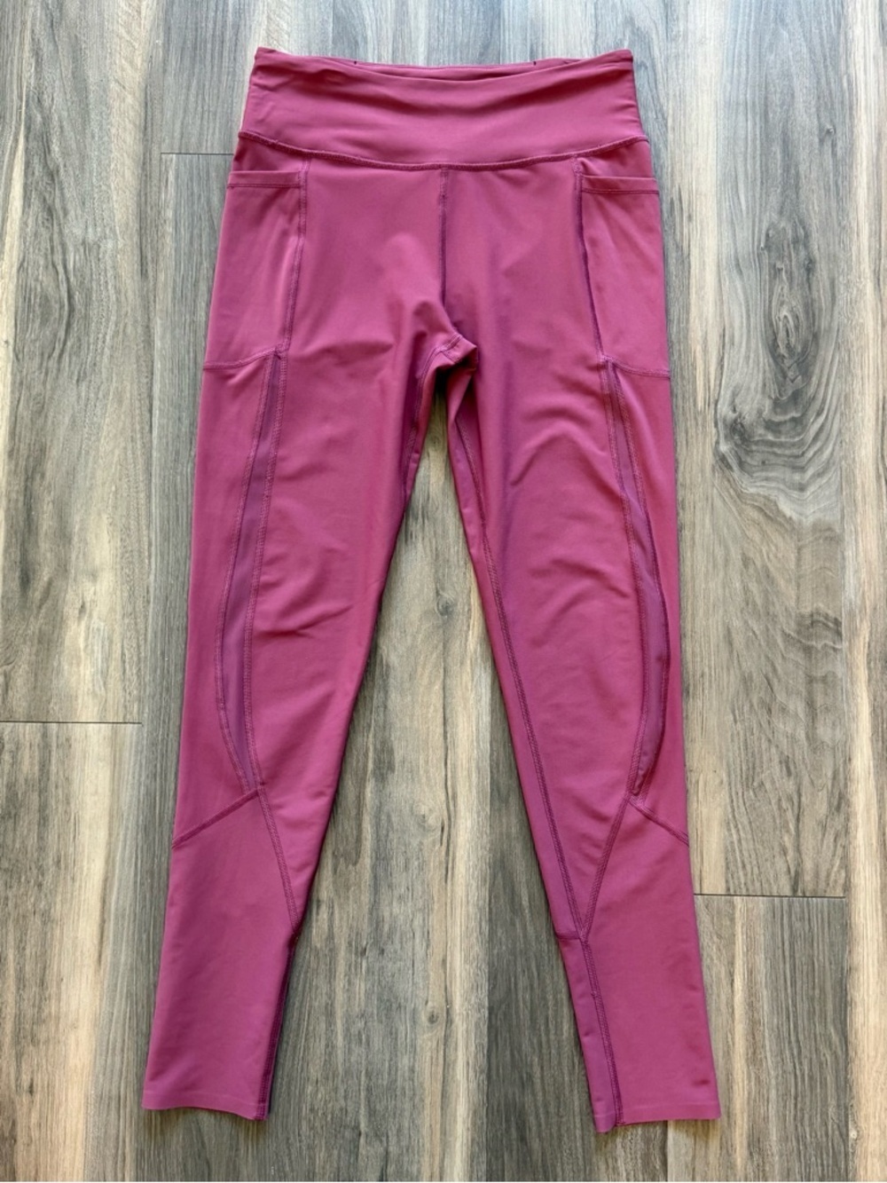 Victoria Secret Sport Rose Leggings Size M